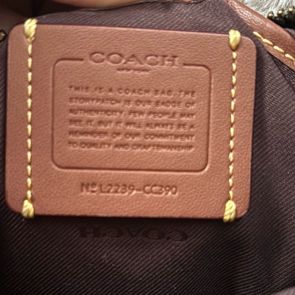 Coach Chaise 10 Leather Crossbody - Picture 9 of 10